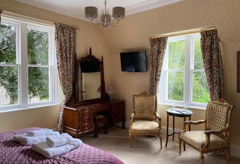اتاق سوپریور با تخت بزرگ, No 45, Ballater