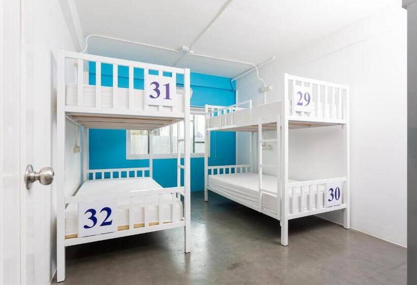 تختخواب در اتاق مشترک, Bw Thai Art Style