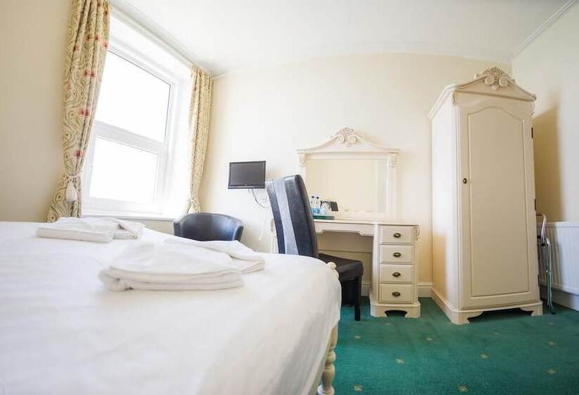 غرفة قياسية, Queensbridge