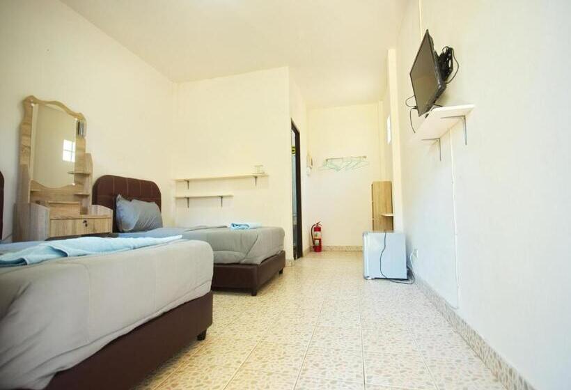 经济房, Sea View Resort