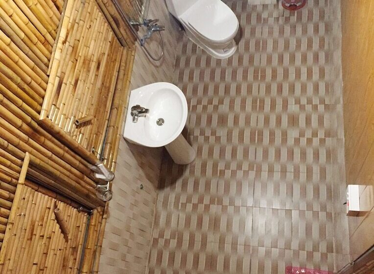 اتاق استاندارد با چشمانداز باغ, Trang An Lim Garden