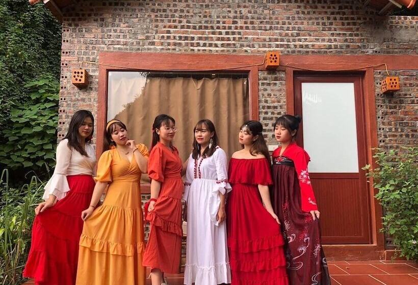 ویلای استاندارد با چشمانداز باغ, Trang An Lim Garden