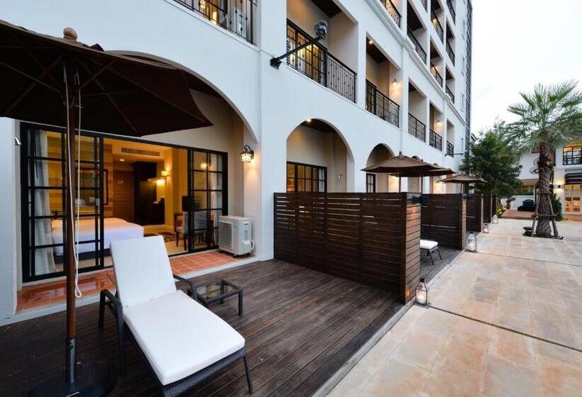 스탠다드 룸 풀장 전망, Le Monte Khao Yai