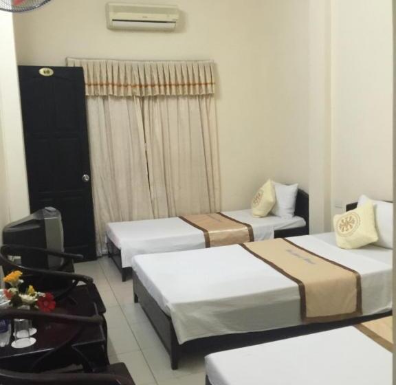 اتاق استاندارد سه نفره, Thu Guest House
