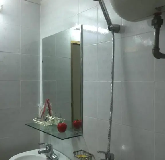 اتاق استاندارد, Thu Guest House