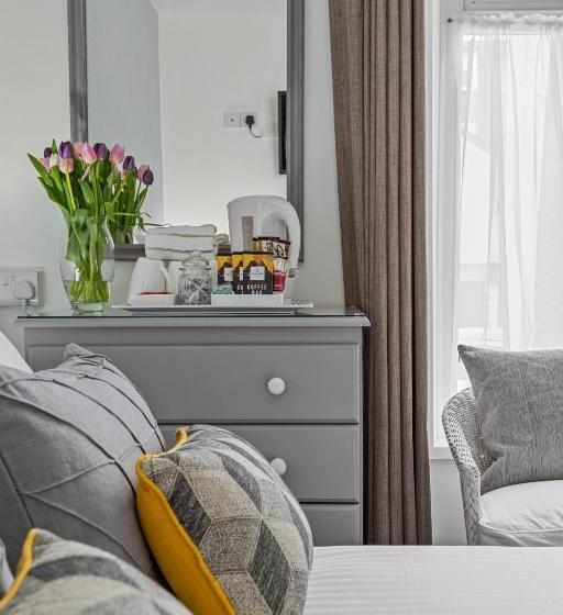 Семейный Номер, Westbrook Guesthouse