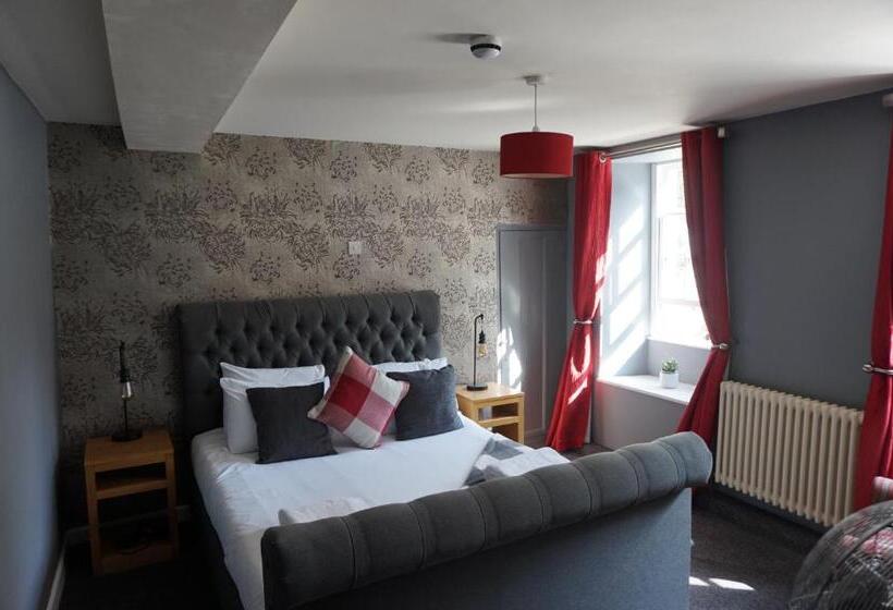 اتاق استاندارد با تخت بزرگ, The Barge Inn