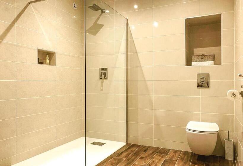 테라스 스위트, Domaine De La Brave