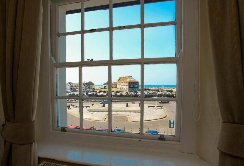 标准间, The George