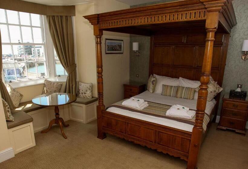 高级大房间, The George