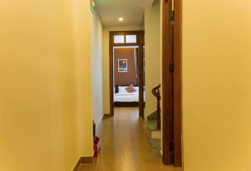 اتاق استاندارد با تخت بزرگ, Phuong Uyen Dalat