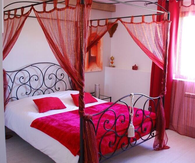 スタンダードルーム, La Ferme De Coron