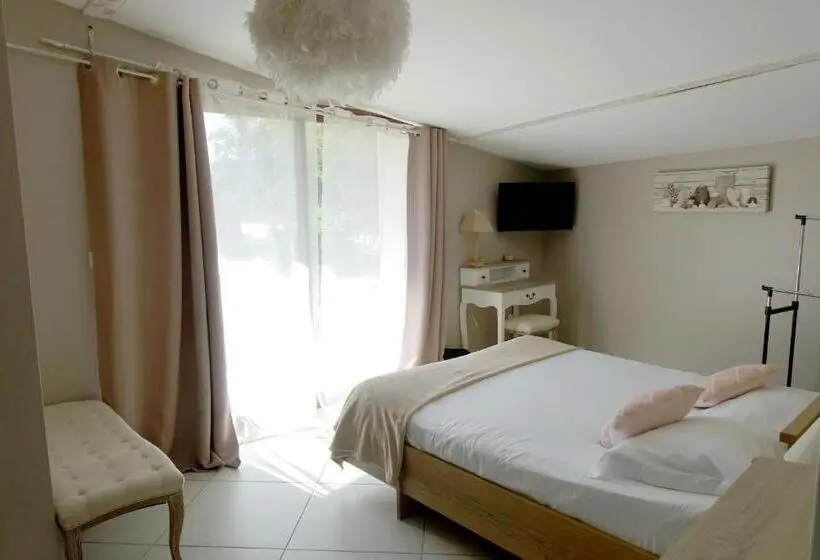 テラス付きスタンダードルーム, La Ferme De Coron