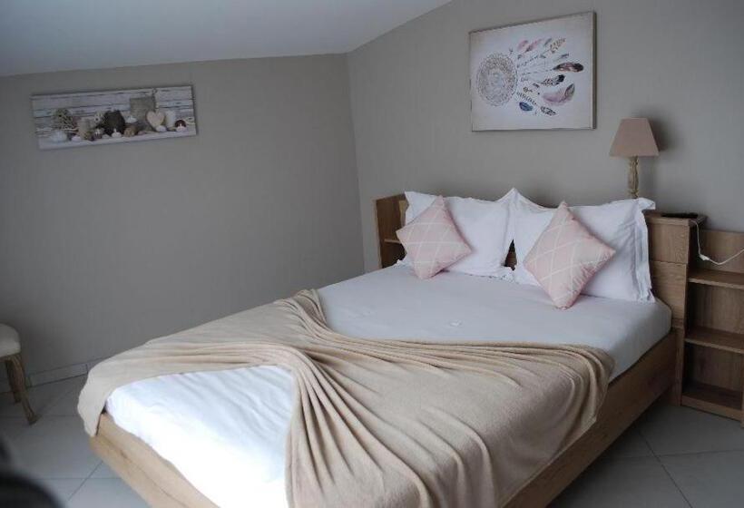 テラス付きスタンダードルーム, La Ferme De Coron