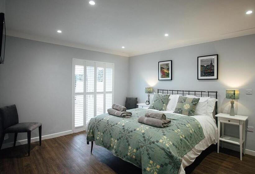 اتاق استاندارد با تخت بزرگ, The Townhouse