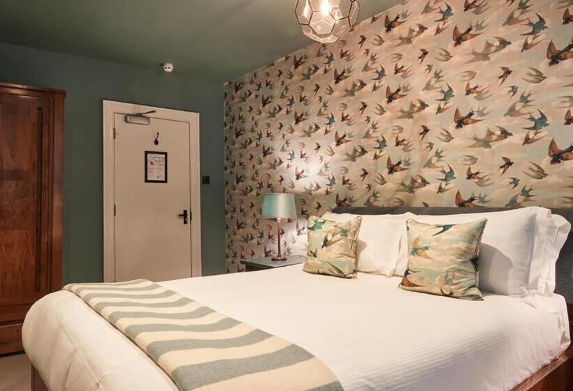 غرفة سوبيريور سرير كينج, The Kings Arms