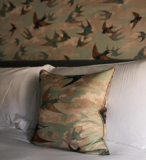 غرفة سوبيريور سرير كينج, The Kings Arms