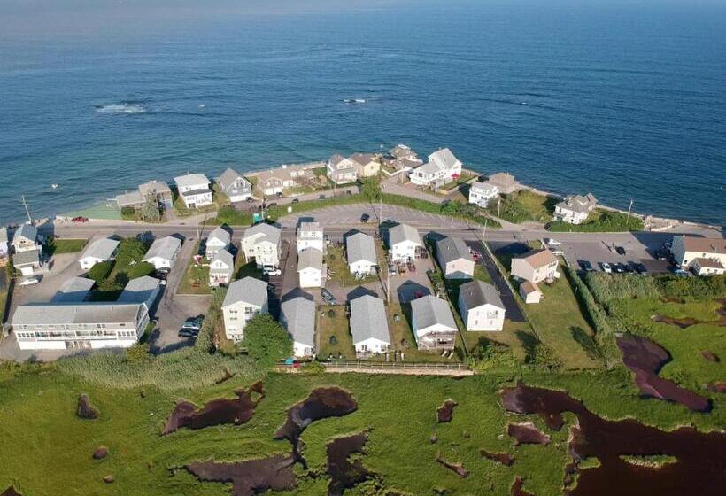 اتاق استاندارد سه تخته با بالکن, Moody S Motel And Cottages