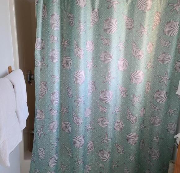 Triple Room Sea View, Moody S Motel And Cottages