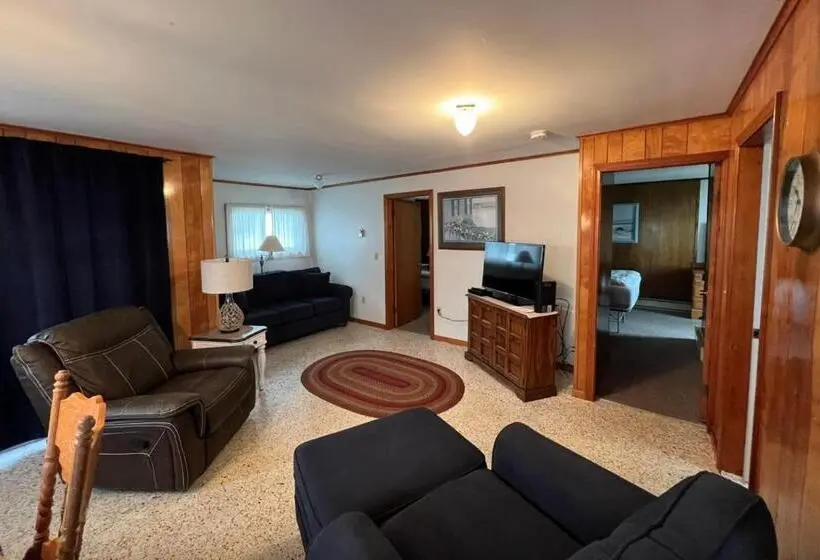 １ベッドルームハウス, Moody S Motel And Cottages