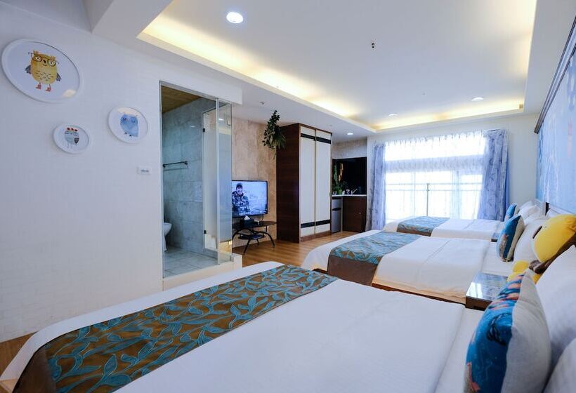 اتاق خانوادگی, 85 Asia