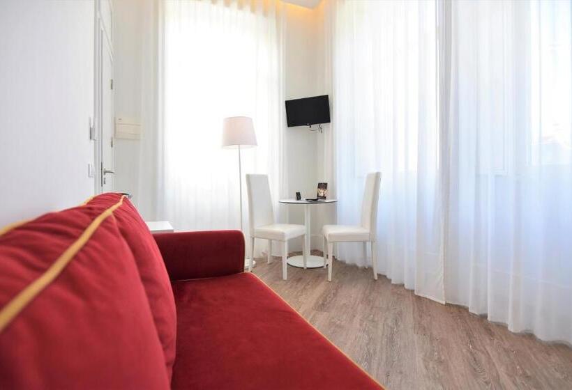 小型套房, Exe Wellington