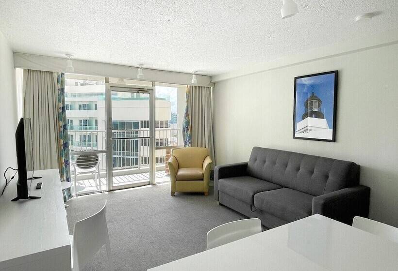 سوییت, Esj Beach