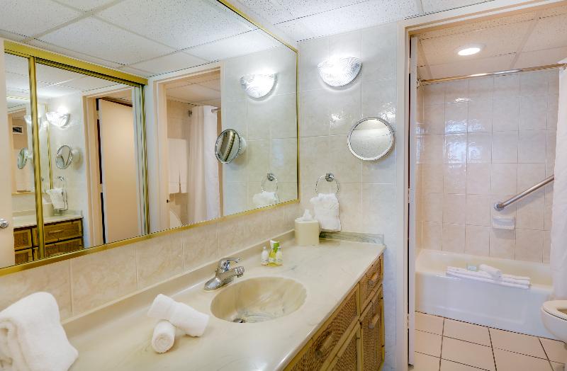 استودیوی استاندارد, Esj Beach