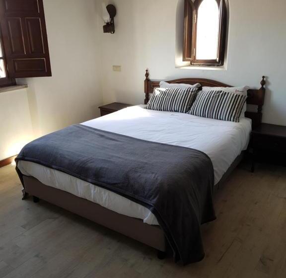 スタンダードルーム, Rainha Santa Isabel   óbidos History