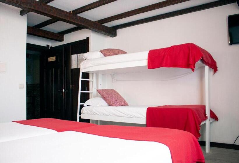 ファミリールーム, Rainha Santa Isabel   óbidos History