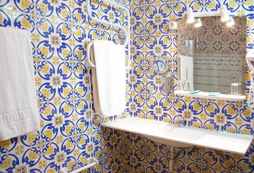 ファミリールーム, Rainha Santa Isabel   óbidos History