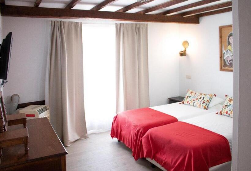 スタンダードルーム, Rainha Santa Isabel   óbidos History