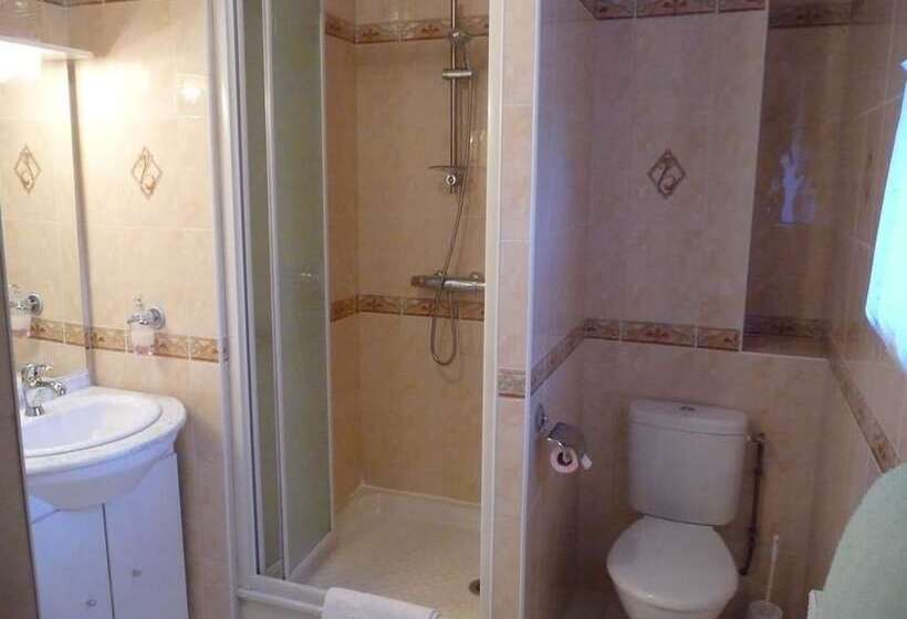 اتاق راحتی, Chambres D Hôtes La Balaguère