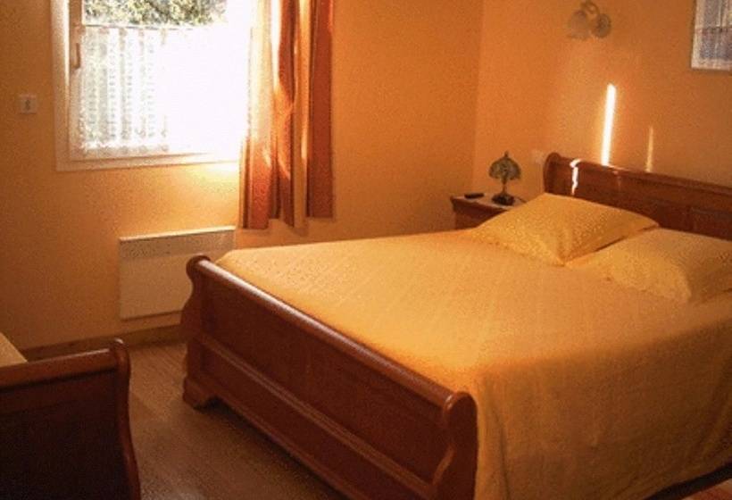 اتاق خانوادگی, Chambres D Hôtes La Balaguère