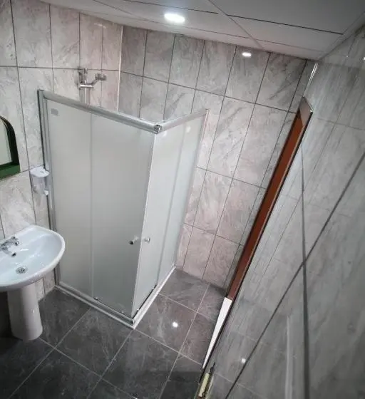 اتاق اکونومی, Deeps Hostel Eskişehir