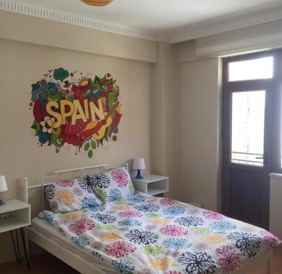 חדר אקונומי, Deeps Hostel Eskişehir