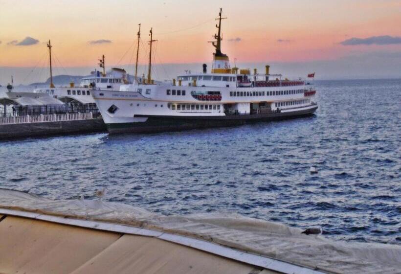 Номер Deluxe Вид на Море, By Sukru