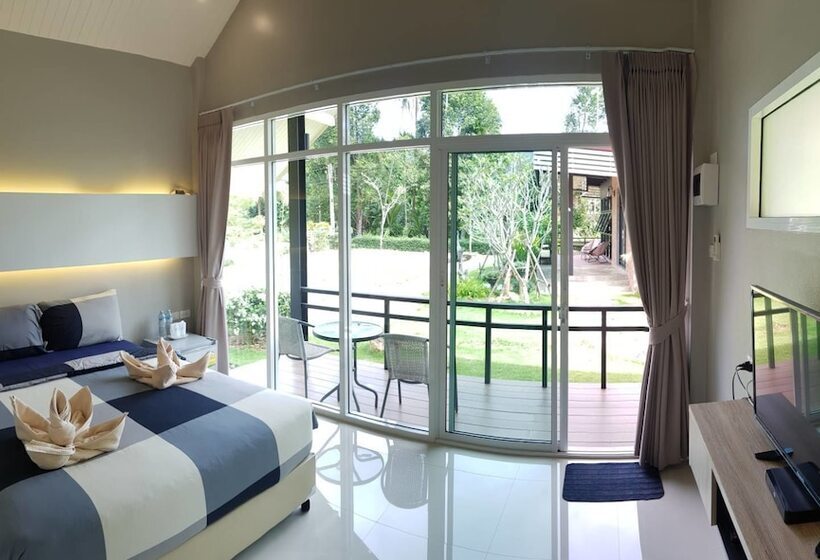 Quarto Estandar com Sacada, Evergreen Koh Chang Resort