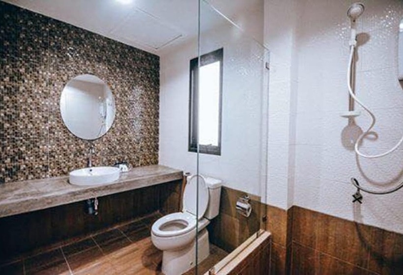 Quarto Estandar Vista Piscina, Evergreen Koh Chang Resort