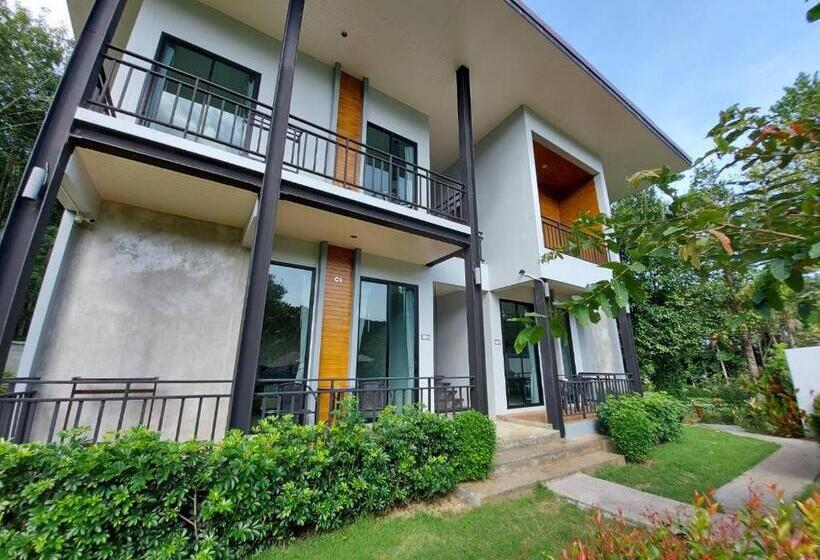 Quarto Estandar Vista Piscina, Evergreen Koh Chang Resort