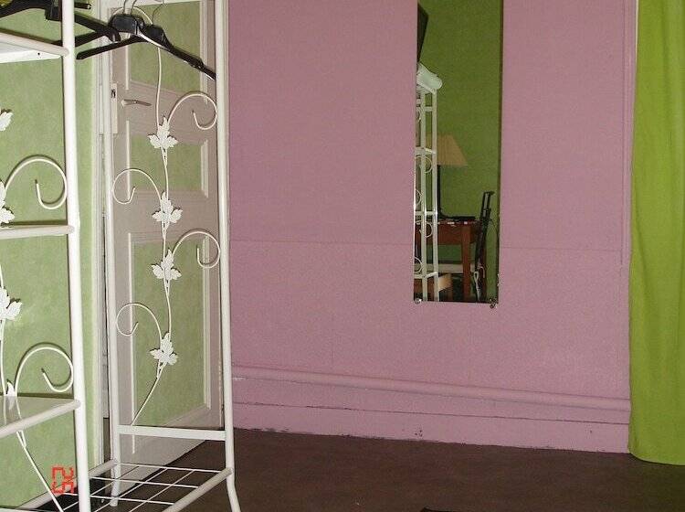 Семейный Номер, Hôtel De La Marmotte