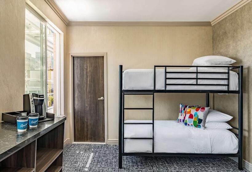 سوییت خانوادگی, Signature San Francisco