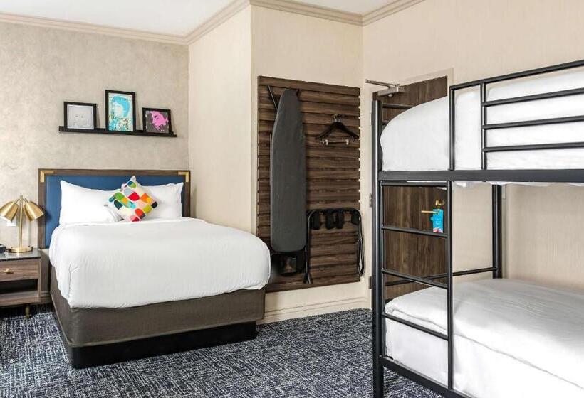 اتاق خانوادگی, Signature San Francisco