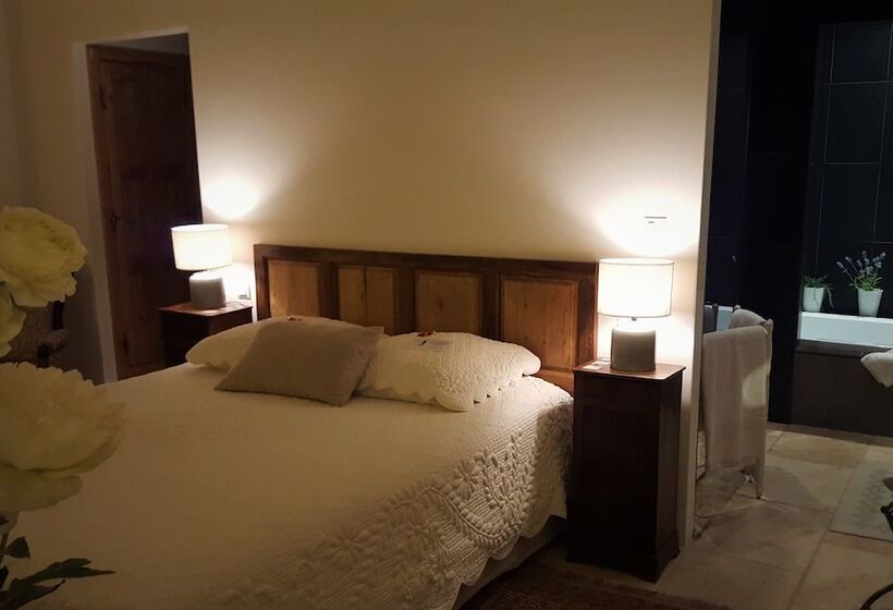 اتاق استاندارد با تخت دوبل, Les Terrasses Gordes