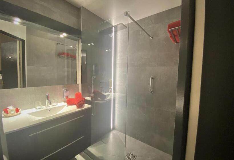 プレステージルーム, Les Sables D Ocre & Spa