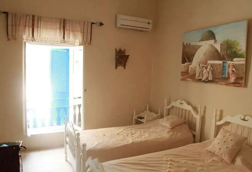 اتاق استاندارد, Dar Lola