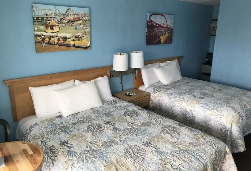 スタンダードルーム, Surfcomber Motel