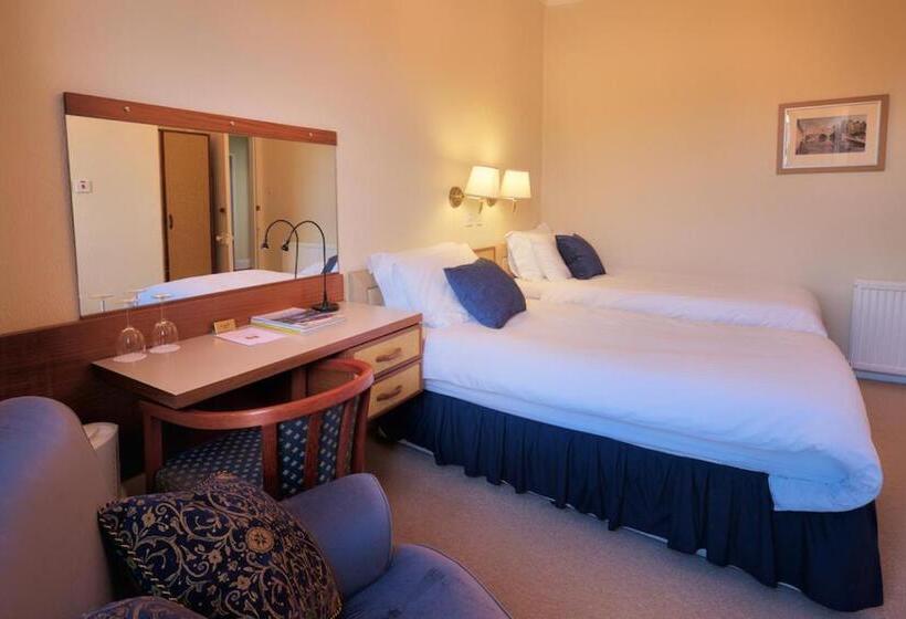 Quarto Estandar, Cedars Apartment