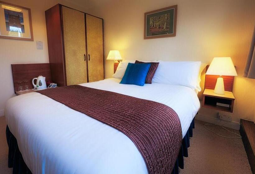 Quarto Estandar, Cedars Apartment