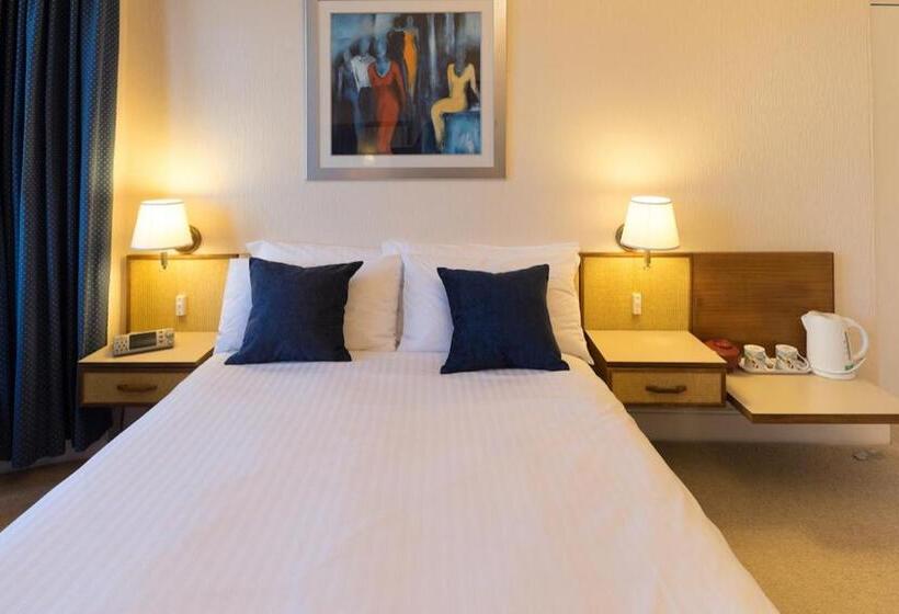 Quarto Estandar, Cedars Apartment